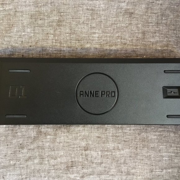 AnnePro2 60% Bluetooth Mechanical Gaming Keyboard - Picture 7 of 8